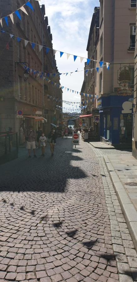Les Vieux Remparts Apartment Saint-Malo Exterior photo